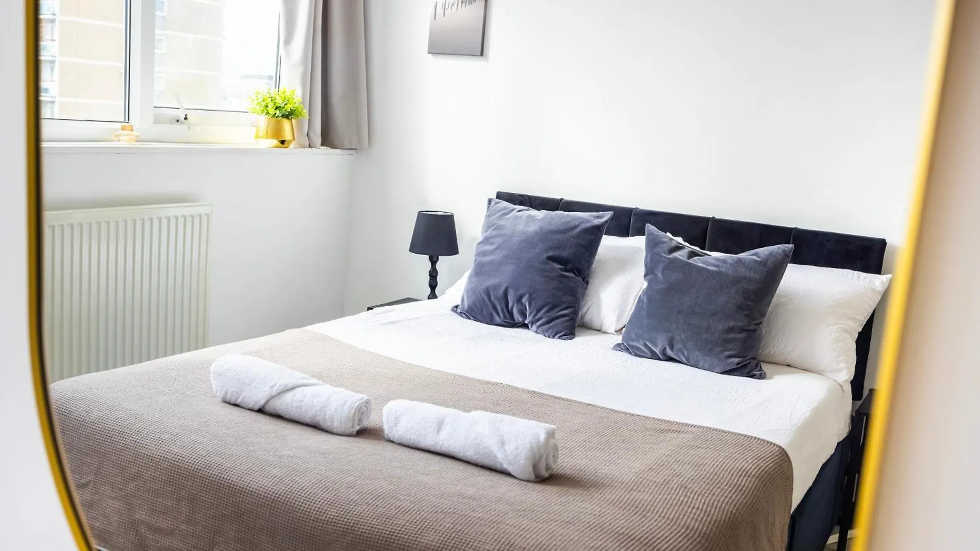 Business 2 Beds London Apartment - Poplar - 2 Minutes From Station United Kingdom