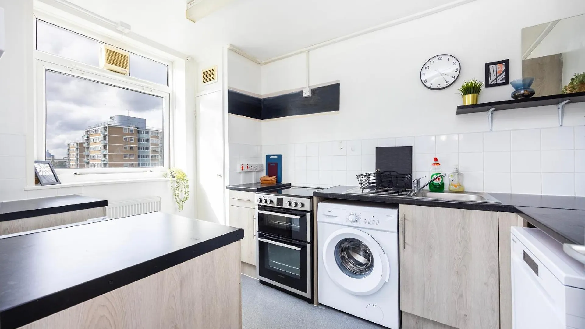 Business 2 Beds London Apartment - Poplar - 2 Minutes From Station United Kingdom