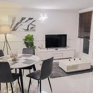  Apartment Stunning 2 Bedroom In Canary Wharf - Morland