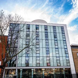 Davies Court Londyn