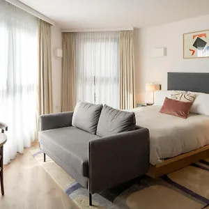 Rockwell East-tower Bridge Ξενοδοχείο